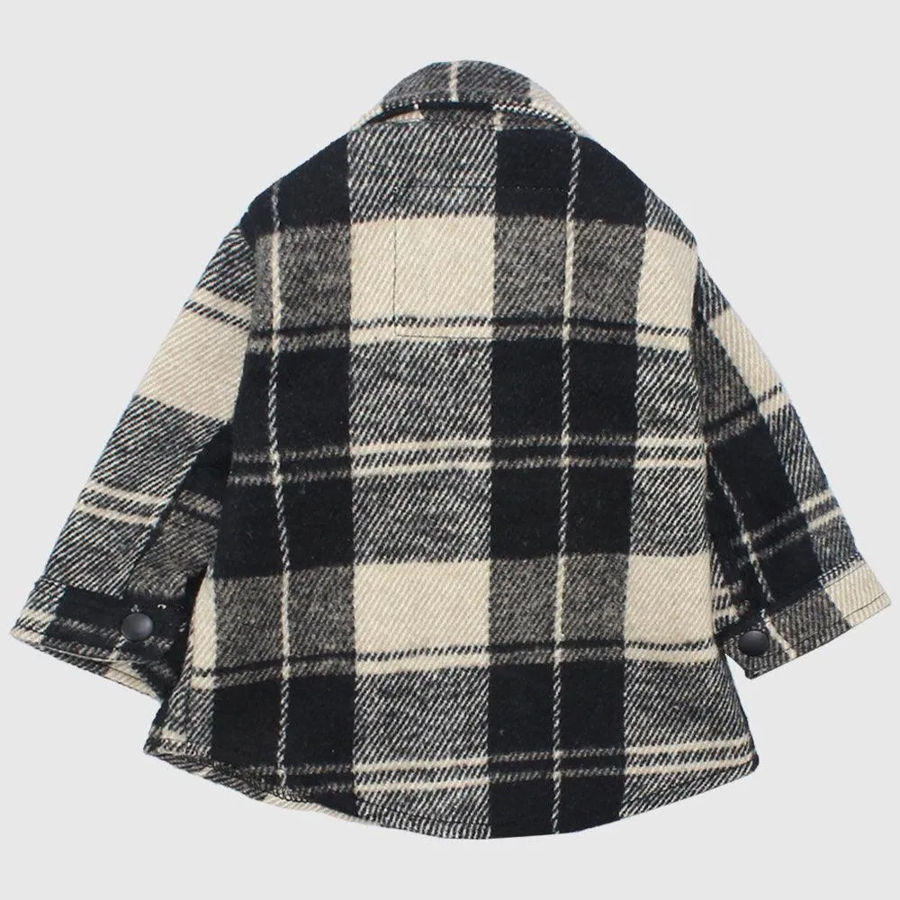 Long-Sleeved Grey Checkered Shirt