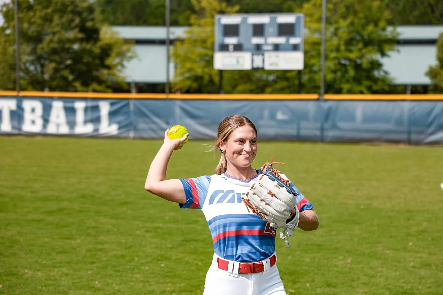 Mizuno Classic Elastic Baseball/Softball Belt | Youth and Adult