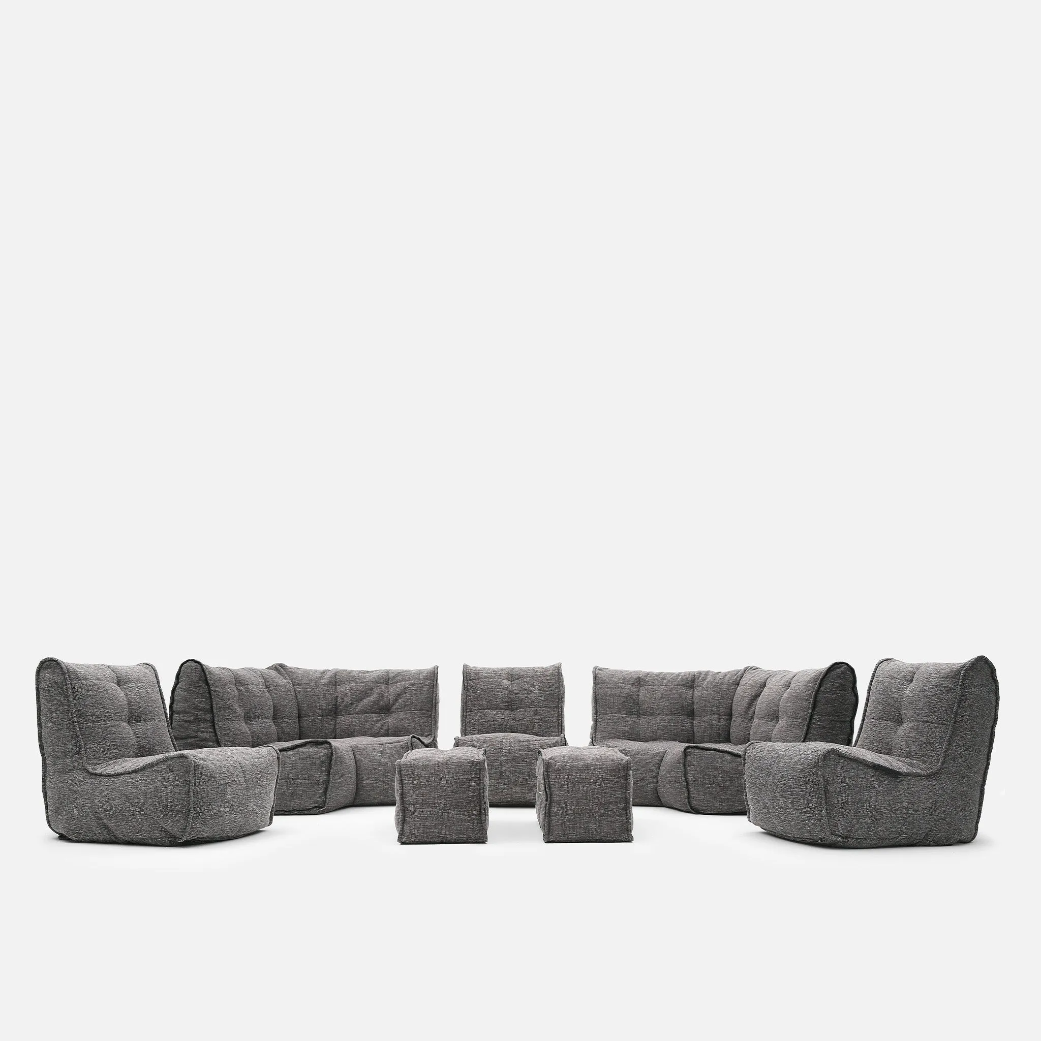 Mod 6 Lounge Max - Interior