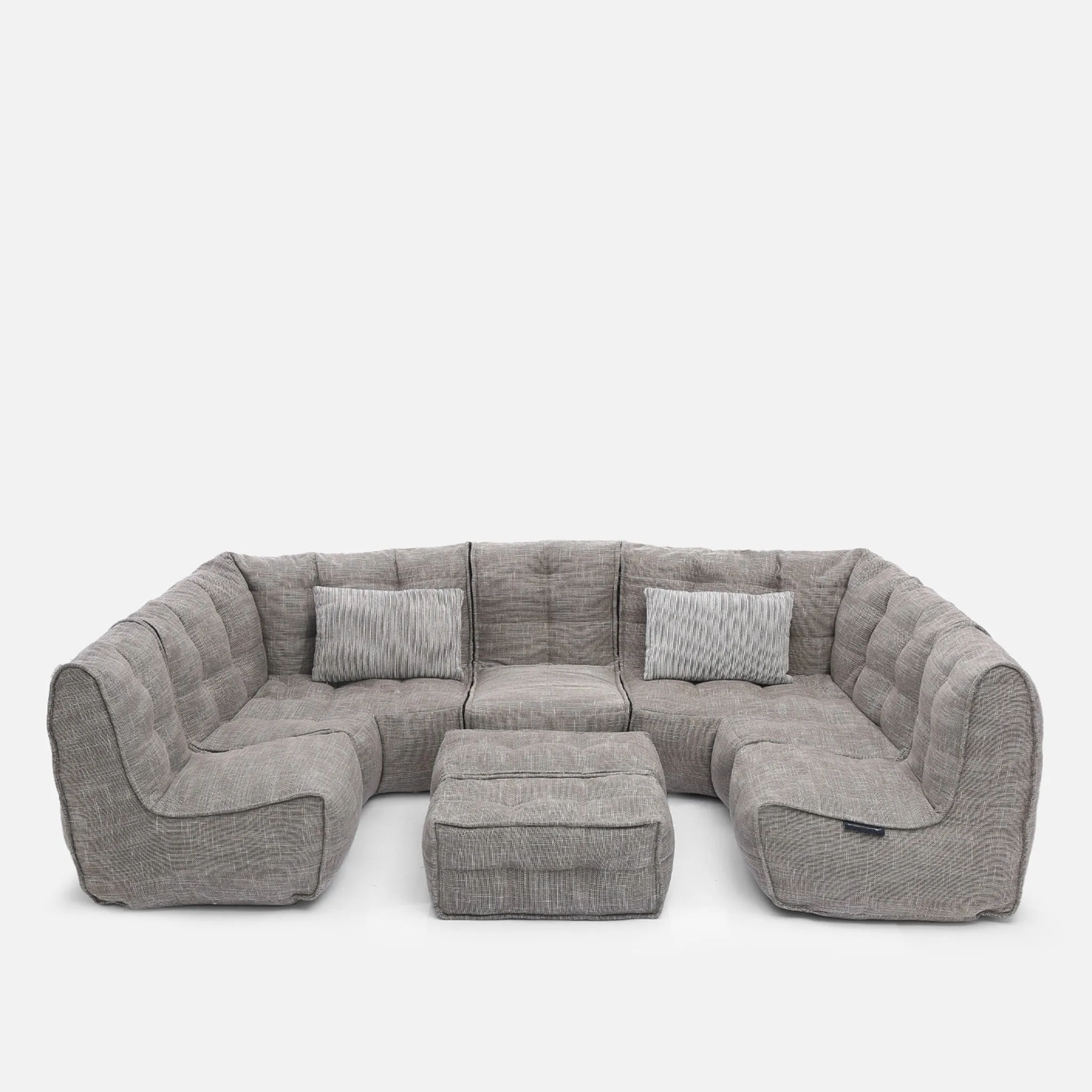 Mod 6 Lounge Max - Interior